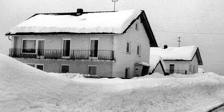 Schneerekoed_im_ersten_Park_Winter.foto.jpg